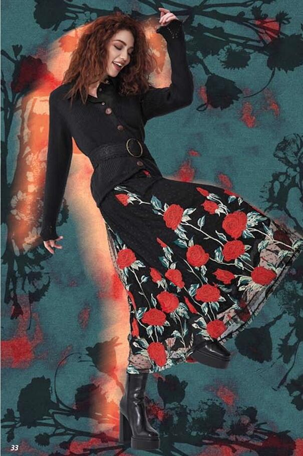 Lochy skirt EMB3